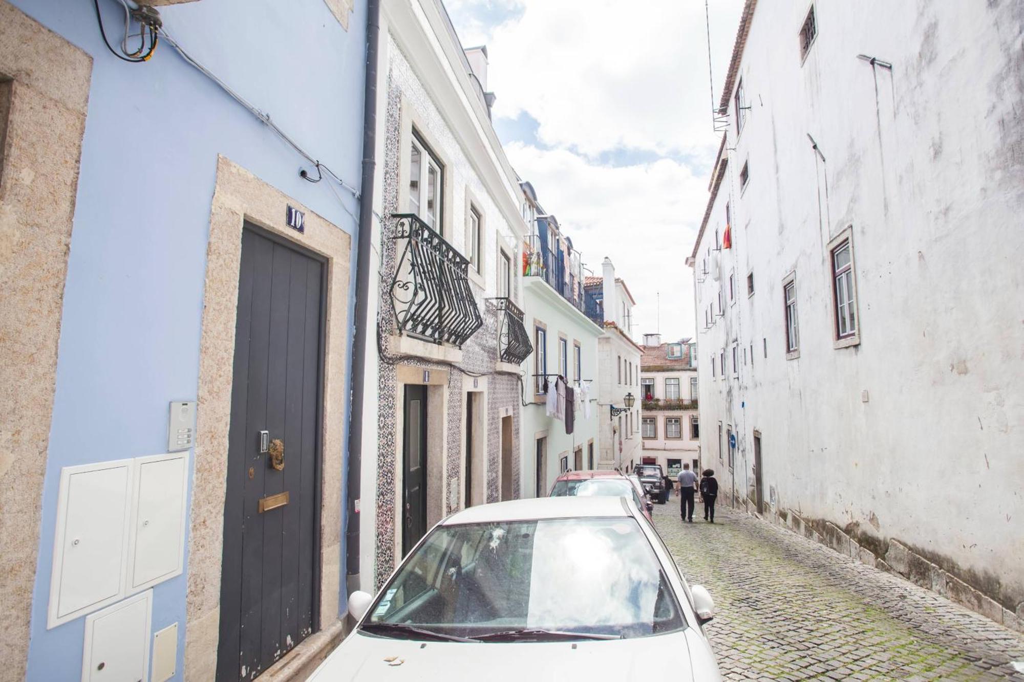 Amalia Apartments In Santos Lisbon Exterior photo
